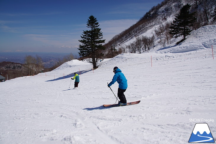 サッポロテイネ モノスキーで春雪遊び・尾形信とゆかいな仲間たち♪